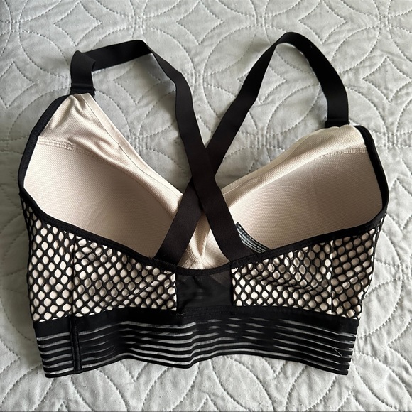 Victoria's Secret Black Mesh Sports Bra - Picture 2 of 4